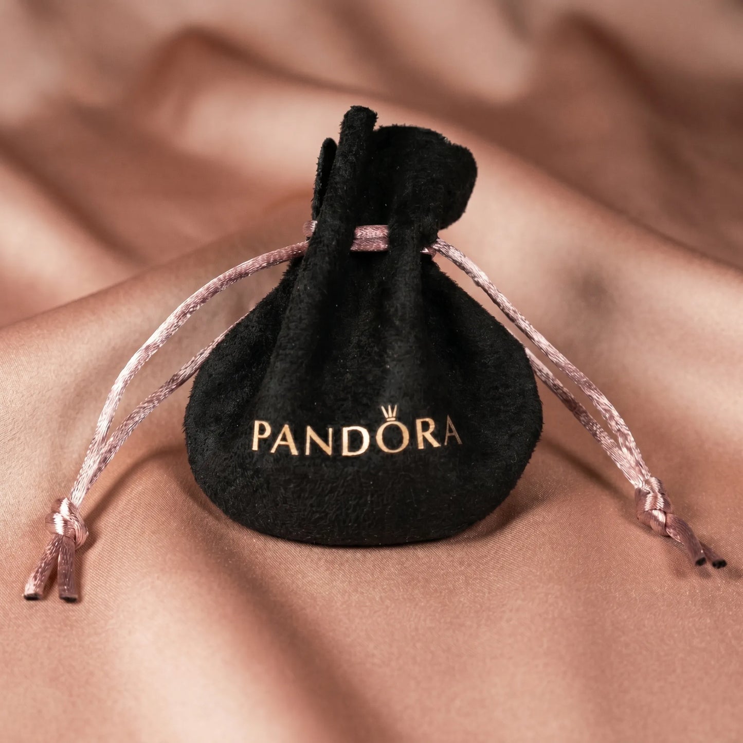 Pandora Essence Naušnice sa Biserom – 14k Pozlata