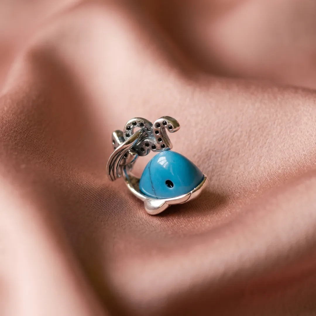 Pre-loved Pandora Viseći Privjesak Tirkizni Kit – Srebro 925