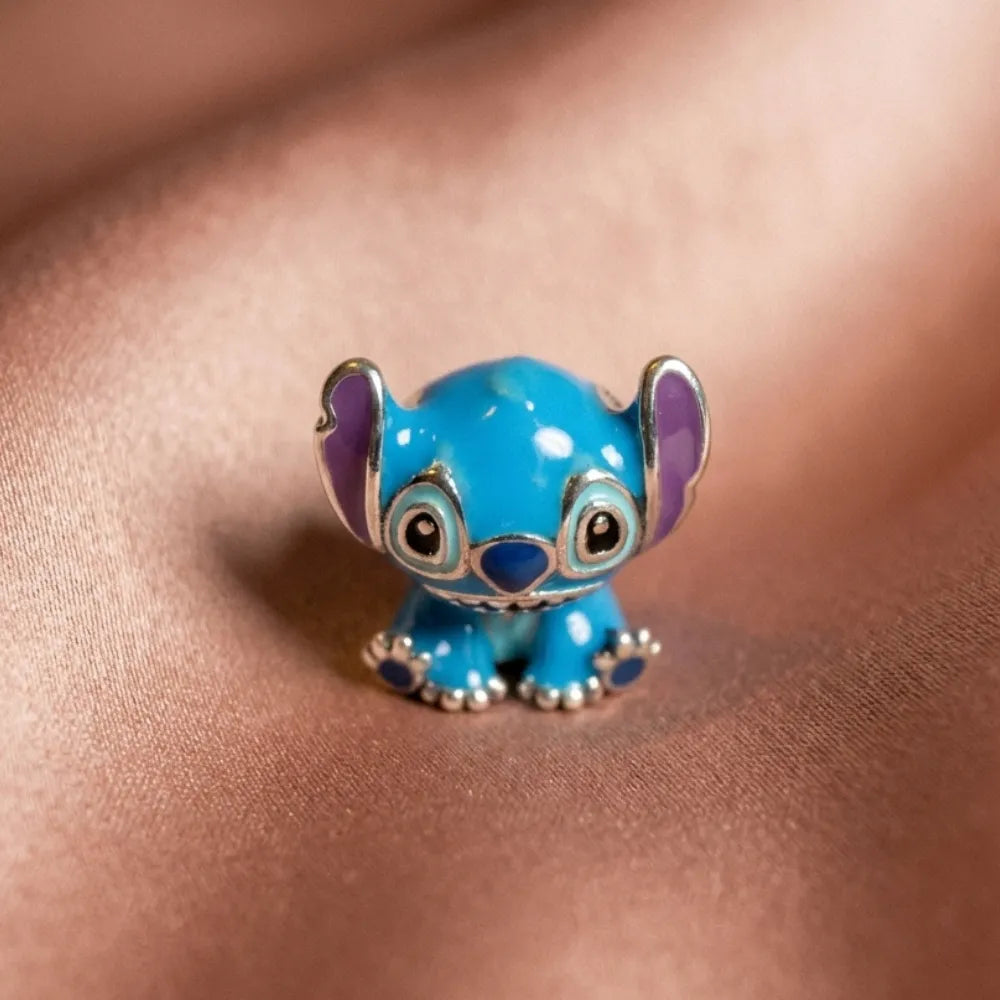 Pandora Disney Stitch Privjesak Plavi Enamel – Sjedeći – Srebro 925