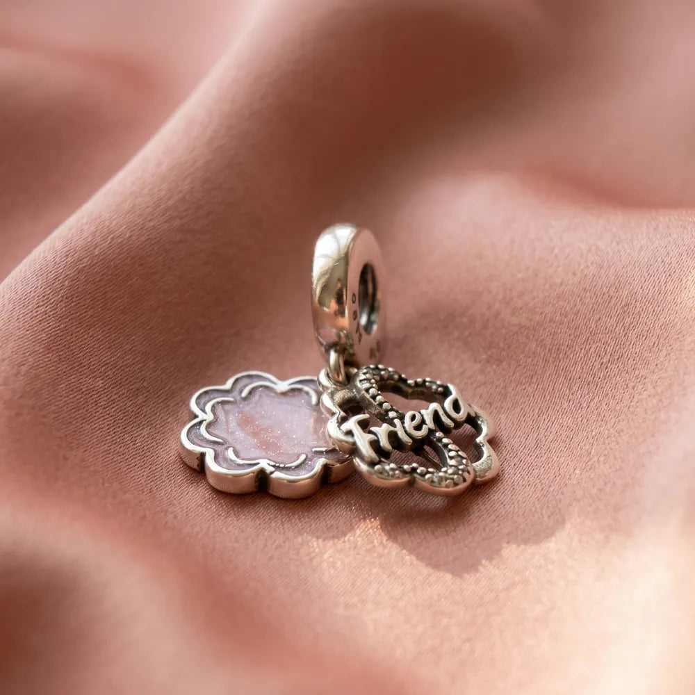 Pandora Viseći Privjesak Djetelina Prijateljstva – Lucky to Have You – Srebro 925