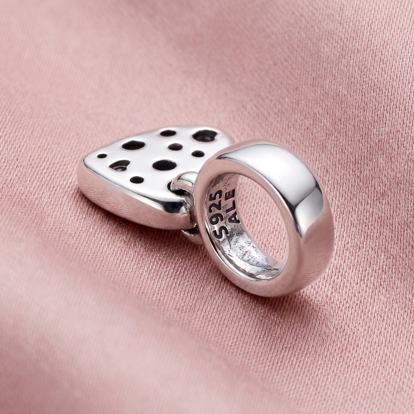 Pre-loved Viseći Privjesak Zvjezdanoplavo Pavé Srce, Srebro 925
