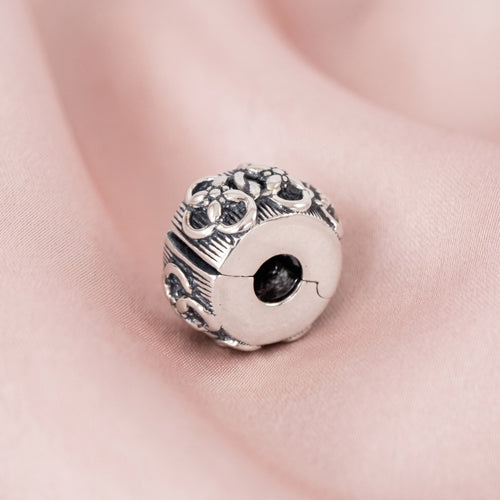 Pre-loved Kopča Cvjetni Uzorak, Srebro 925