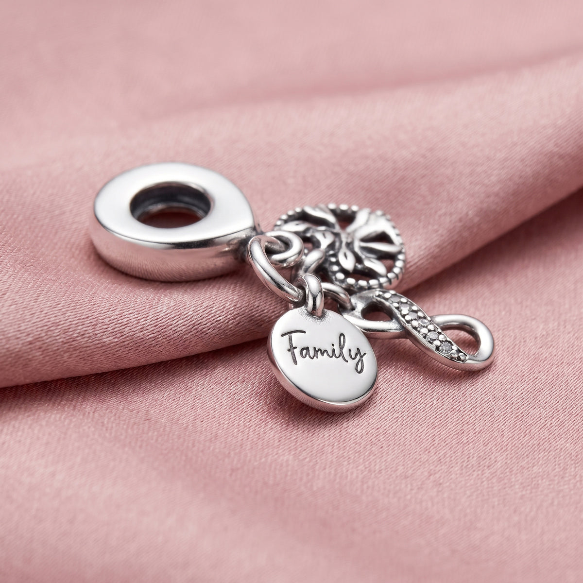 Pre-loved Trostruki Viseći Privjesak Family Infinity, Obiteljsko Stablo i Beskonačnost, Srebro 925