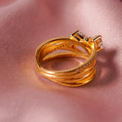 Pre-loved Prsten Blistava Mašna, Prekrižene Trake, 14k Pozlata