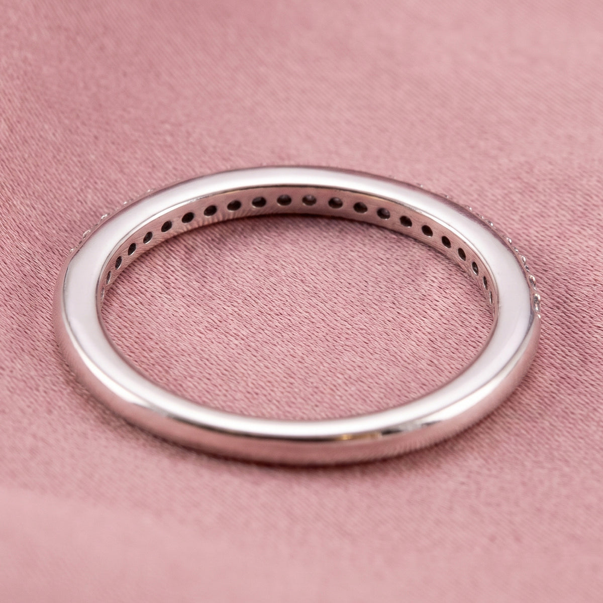 Pre-loved Prsten Tanka Traka s Cirkonima, Srebro 925
