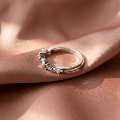 Pandora Timeless Prsten Blistavi Jadac – Različiti Rezovi – Srebro 925