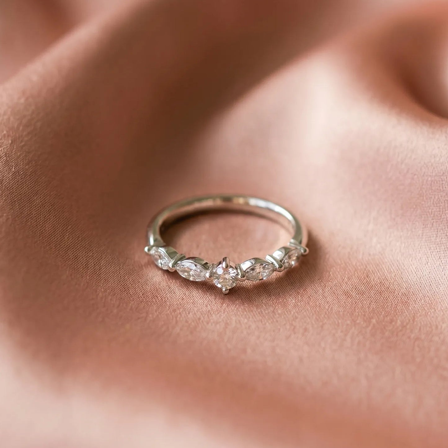 Pandora Timeless Prsten Blistavi Jadac – Različiti Rezovi – Srebro 925