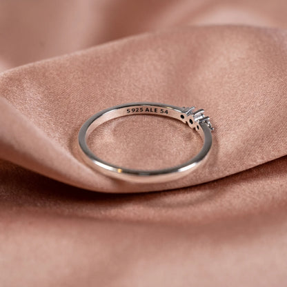 Pandora Prsten Tri Sjajna Cirkona – Srebro 925