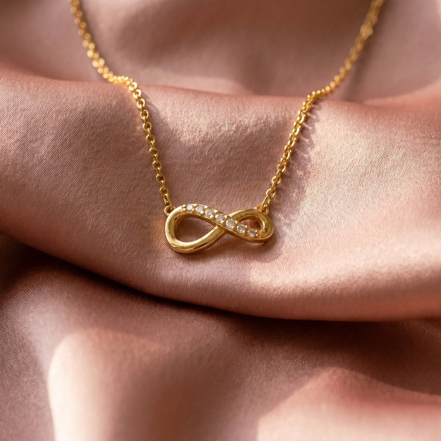Pandora Ogrlica Sparkling Infinity – Simbol Beskonačnosti – 14k Pozlata